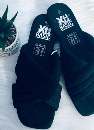 Mules, marke: XTI, zustand: Neu, mit Etikett, größe: 40, 24,00 €, 25,90 € inklusive Vinted-Käuferschutz