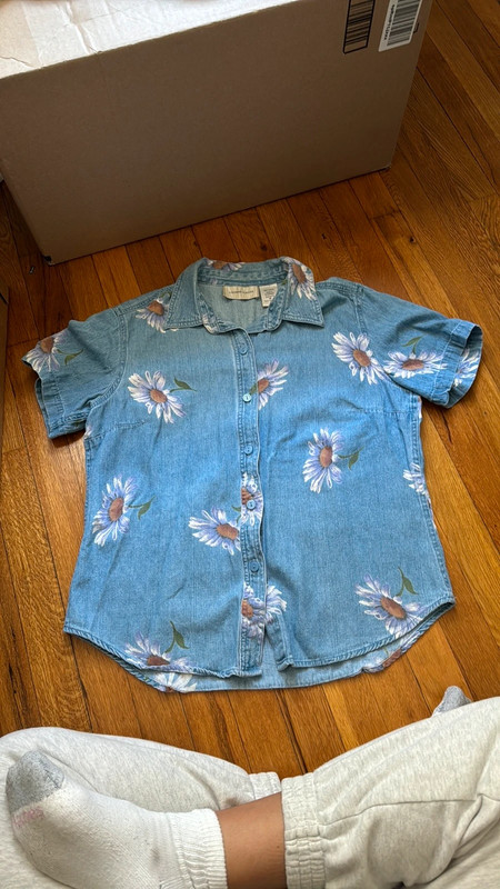 Y2K sunflower button down 1