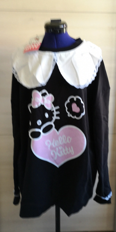 New girl order discount hello kitty hoodie