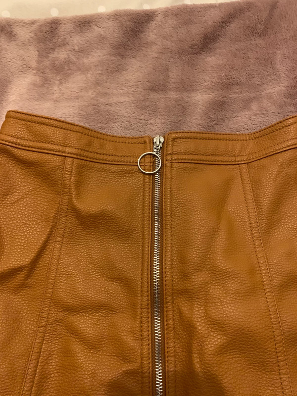 Jupe top cuir moutarde