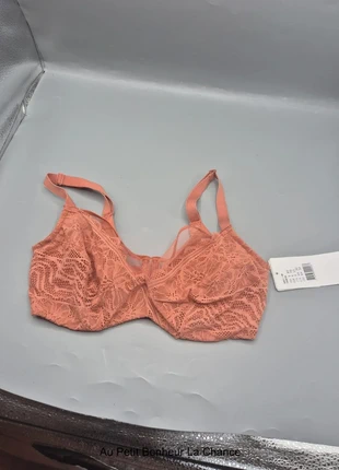 Femilet Soutien gorge 85E, marque: Chantelle, état: Neuf sans étiquette, taille: 85E, 14,90 €, 16,35 € Protection acheteurs (Pro) incluse