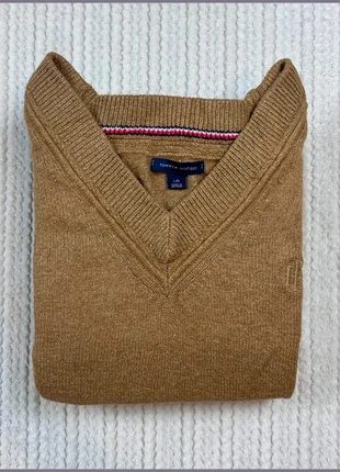 Sweat/Pull Tommy Hilfiger Moutarde, Doré / Col V/ Logo brodé / Taille L Homme, marque: Tommy Hilfiger, état: Très bon état, taille: L, 25,00 €, 26,95 € Protection acheteurs incluse