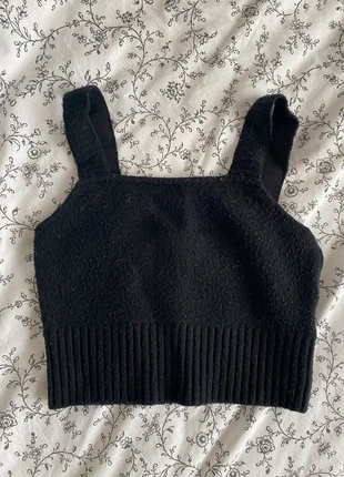 top noir h&m, brand: H&M, condition: Satisfactory, size: XS, €4.00, €4.90 includes Buyer Protection