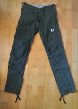 Cargo carhartt , marke: Carhartt, zustand: Gut, größe: W29 | DE 44, 50,00 €, 53,20 € inklusive Vinted-Käuferschutz