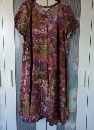 The Emperor's Old Clothes Painterly Floral Trapeze Dress, brand: The Emperor’s Old Clothes, condition: Very good, size: 5XL / 22, £25.00, £26.95 includes Buyer Protection