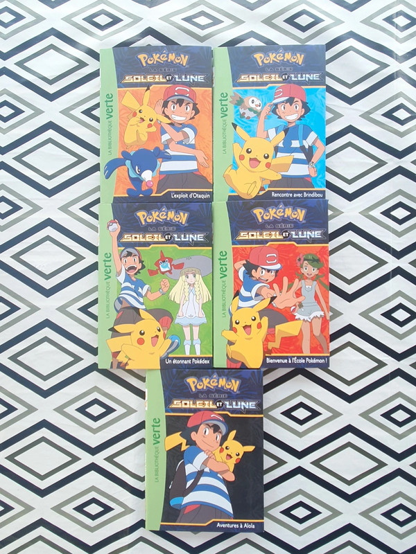 Lot de 5 livres pokemon