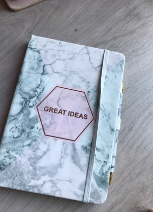 Notitie boekje mat met stylo, état: Très bon état, 1,50 €, 2,28 € Protection acheteurs incluse