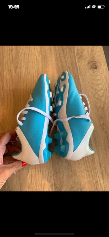 Chaussures de Foot crampons adidas taille 30 1/2 - photo numéro 3