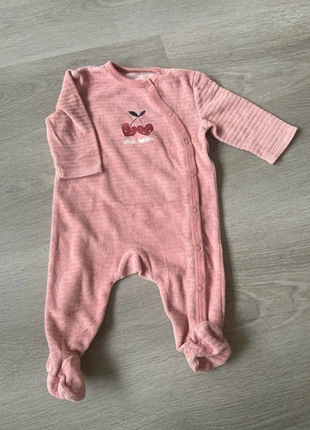 Pyjama bébé fille, marque: Kiabi, état: Très bon état, taille: 6-9 mois / 68 cm, 2,00 €, 2,80 € Protection acheteurs incluse