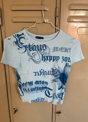 Tshirt mit print, brand: Bershka, condizioni: Ottime, taglia: S / IT 40 / EU 36, €5.00, €5.95 include la Protezione acquisti