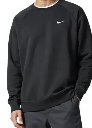 Pull Sweet Nike Noir taille S, marque: Nike, état: Très bon état, taille: S, 12,00 €, 13,30 € Protection acheteurs incluse