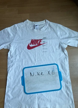 Tee shirt Nike, brand: Nike, condition: Very good, size: XL, €7.00, €8.05 includes Buyer Protection