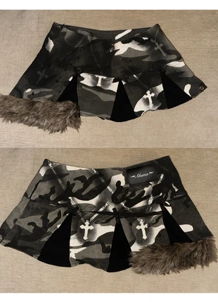 Falda camuflada con peluche, marque: y2k, état: Très bon état, taille: S / 36 / 8, 20,00 €, 21,70 € Protection acheteurs incluse