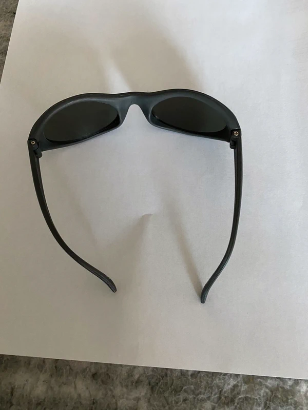 Lunette spéciale petit enfant de qualité - photo numéro 3