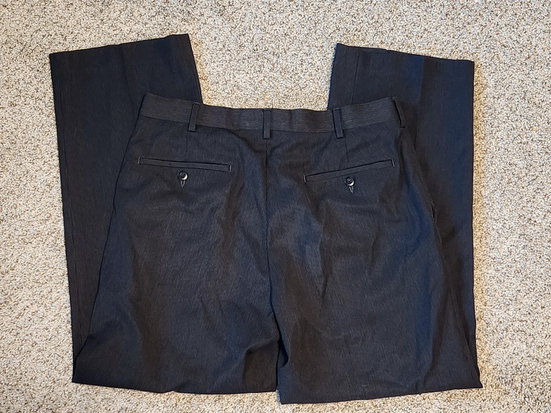 Men's apt 9 dress slacks sz 32/30 3