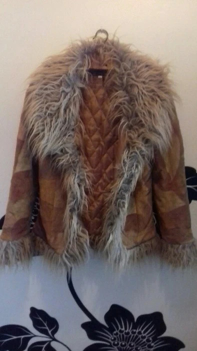 Manteau de  fourrure imitation daim 2