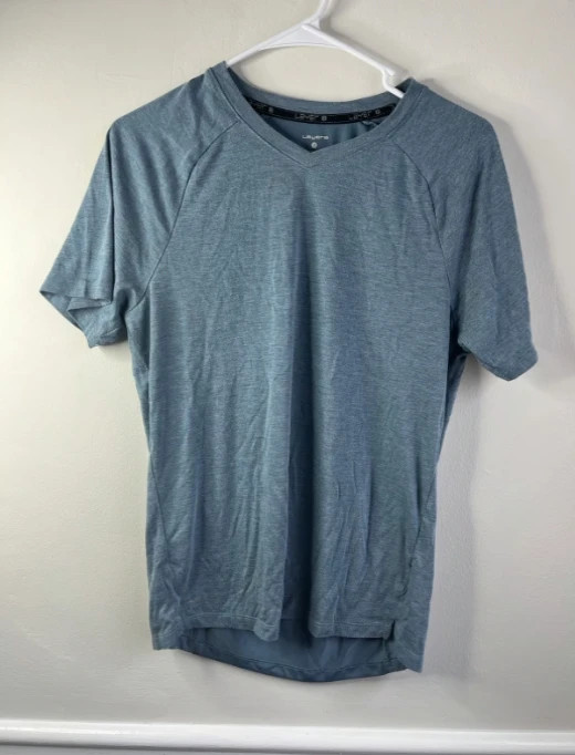 Layer 8 Men’s Workout Shirt Athletic Material Blue Size S good Condition 1