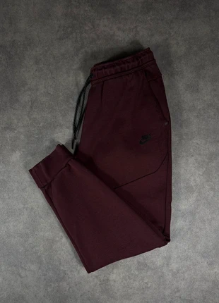 Nike Pantalon de jogging Tech Fleece Homme Bordeaux Taille L, marca: Nike, estado: Muy bueno, tamaño: L, 29,90 €, 32,10 € Protección al comprador incluida