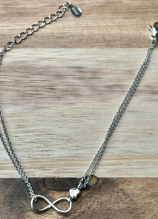 Bracelet signe infini, marke: Fantaisie, zustand: Neu, mit Etikett, 5,00 €, 5,95 € inklusive Vinted-Käuferschutz