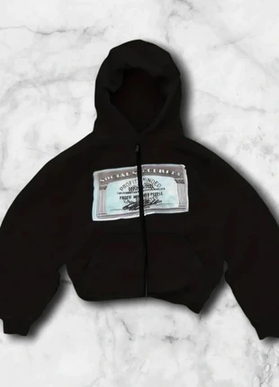 Veste zippée noire “Profit Minded” taille M – neuve, logo argenté dos, marke: y2k, zustand: Neu, größe: M, 31,00 €, 33,25 € inklusive Vinted-Käuferschutz