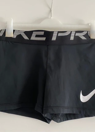 Nike Pro Shorts, marque: Nike, état: Très bon état, taille: L / 40 / 12, 10,00 €, 11,20 € Protection acheteurs incluse