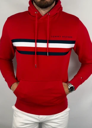 💎 Sweat à Capuche Tommy Hilfiger Rouge taille M - 100% Coton 💎, marke: Tommy Hilfiger, zustand: Sehr gut, größe: M, 39,90 €, 42,60 € beinhaltet Vinted-Käuferschutz Pro