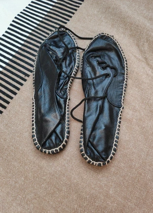 Alpargatas piel niña, merk: Made In Spain, staat: Nieuw zonder prijskaartje, maat: 34, € 2,50, € 3,33 inclusief Kopersbescherming