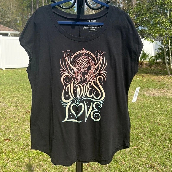 New Torrid graphic tee 1