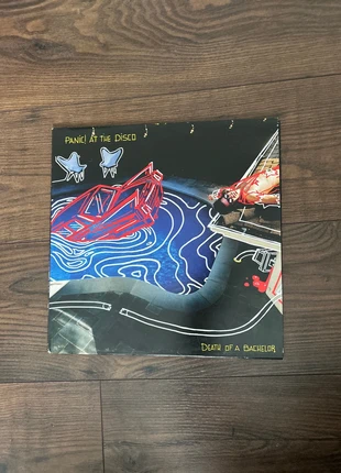 Panic! At The Disco Death of a Bachelor Vinyl, condition: Very good, £18.00, £19.60 includes Buyer Protection