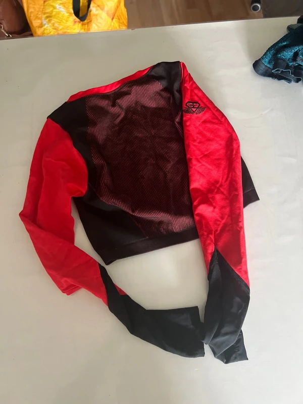 Crop top de sport Body Engineeres - photo numéro 3
