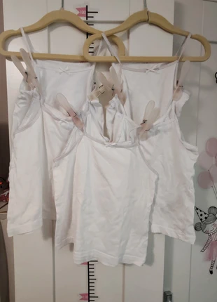 5 canottiere spallina bianche bambina 3-4 anni primark, marke: Primark, zustand: Sehr gut, größe: 3 Jahre / 98, 2,00 €, 2,80 € inklusive Vinted-Käuferschutz