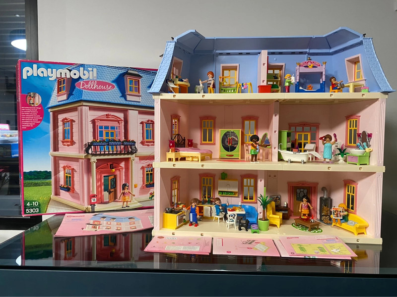 Playmobil Maison traditionnelle complete avec boite et notice 6 extensions avec notices
