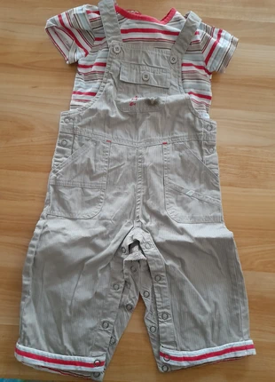 Ensemble salopette + tshirt Orchestra, brand: Orchestra, condition: Very good, size: 12-18 months / 80 cm, €3.00, €3.85 includes Buyer Protection