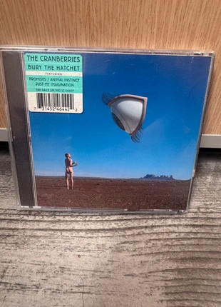 CD The Cranberries - Bury The Hatchet, état: Très bon état, 5,00 €, 5,95 € Protection acheteurs incluse