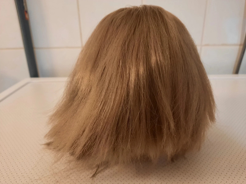 Poupée Tête à coiffer Bella 70/80 - imitation