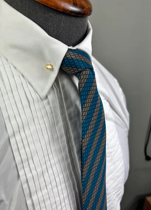 Cravatta vintage chic, marque: Pierre Cardin, état: Neuf sans étiquette, 10,00 €, 11,20 € Protection acheteurs (Pro) incluse