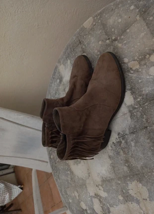 Botte avec franges, marque: Claudia Ghizzani, état: Satisfaisant, taille: 39, 5,00 €, 5,95 € Protection acheteurs incluse