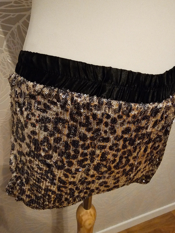 Short en sequin taille unique neuf sans étiquette 2