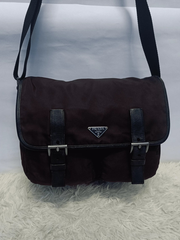 Prada Tasche Nylon schwarz