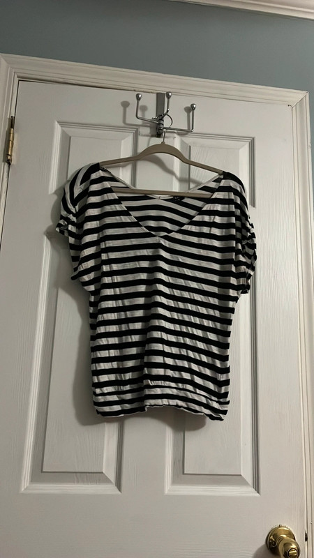 Express double V black and white striped Short Sleeved Shirt 1