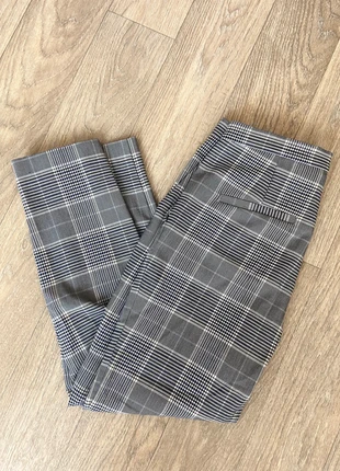 Pantalon H&M Taille S TBE, brand: H&M, condition: Very good, size: S / 36 / 8, €4.00, €4.90 includes Buyer Protection