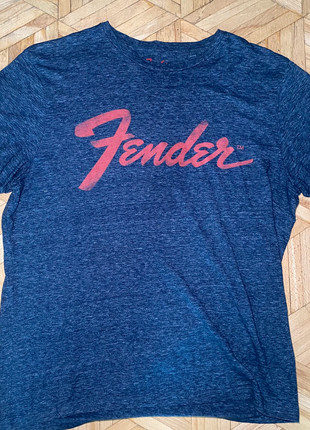 Obrázek k inzerátu: Fender T-shirt L