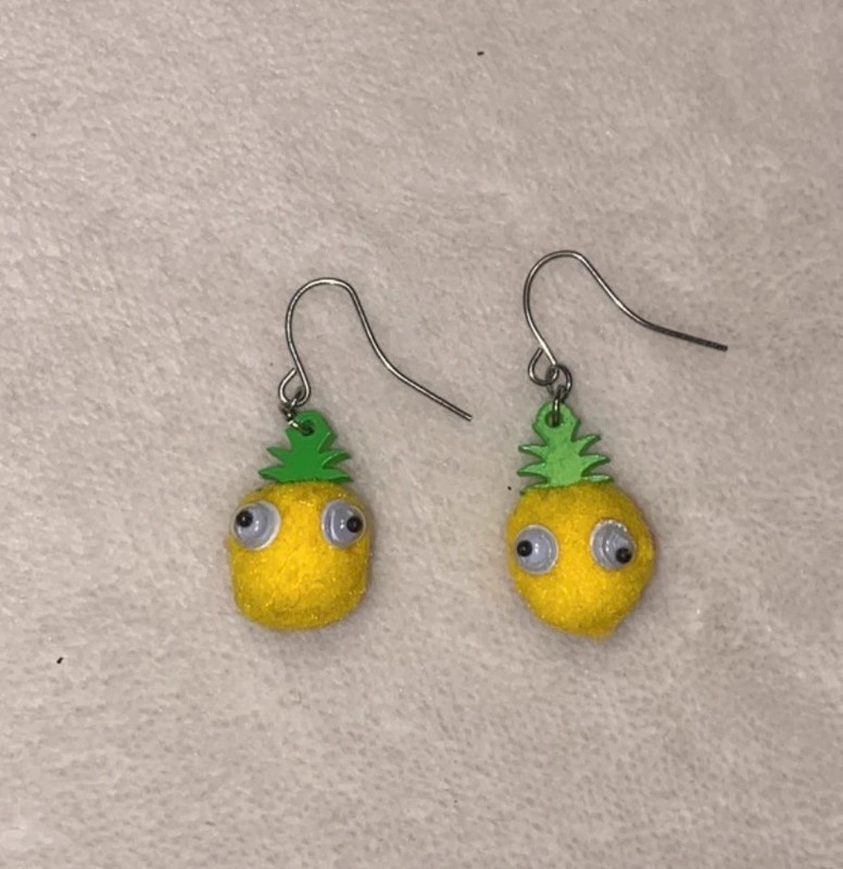 Pineapple earrings 2