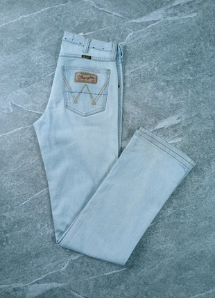 Jean Wrangler Regular Fit - Coupe droite - Bleu clair délavé - Taille W29 L31, marca: Wrangler, estado: Bueno, tamaño: S / 36 / 8, 19,00 €, 20,65 € Protección al comprador Pro incluida