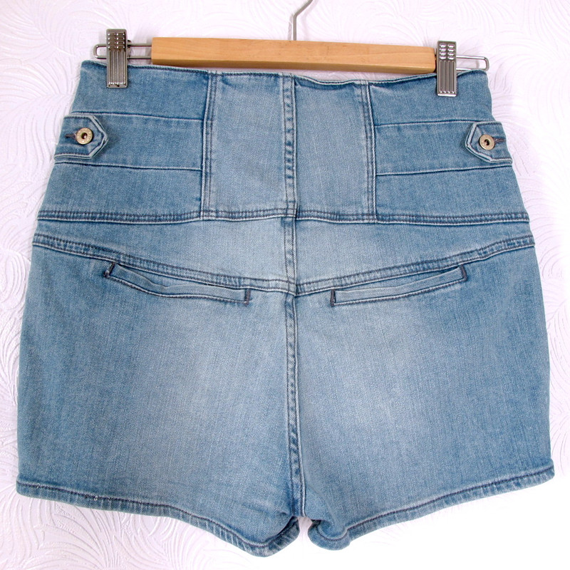 Short hot sale pants jeans