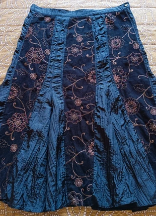 Maxigonna a godet nera ricamata tg 46, marca: Elisa Landri, estado: Muy bueno, tamaño: XL / 42 / 14, 6,00 €, 7,00 € Protección al comprador incluida