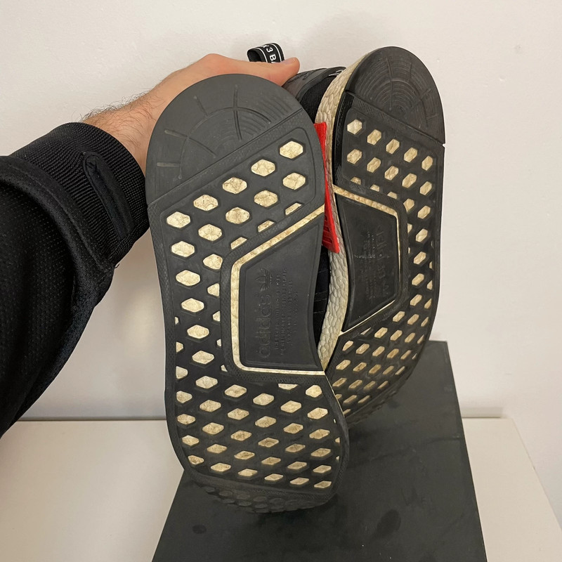 Adidas nmd r1 og core black lush red