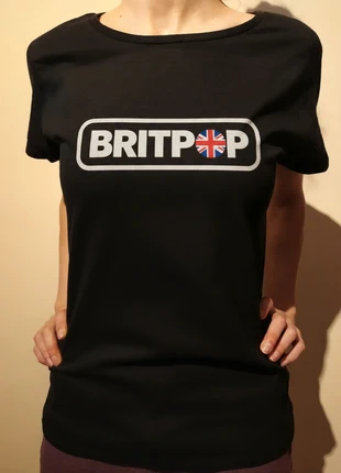 Britpop Women’s T-Shirt – Union Jack Revival Edition, marque: womebipo, état: Très bon état, taille: M / 38 / 10, 12,00 €, 13,30 € Protection acheteurs (Pro) incluse