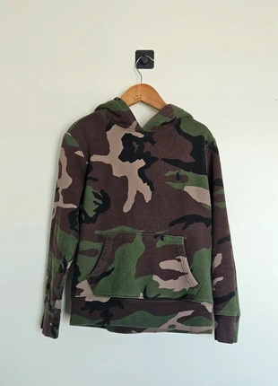 Army camouflage print hoodie S/P (8), marque: Polo Ralph Lauren, état: Très bon état, taille: 8 ans / 128 cm, 13,00 €, 14,35 € Protection acheteurs (Pro) incluse