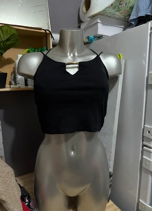 Crop top noir, condition: Very good, size: S / 36 / 8, €3.50, €4.38 includes Buyer Protection